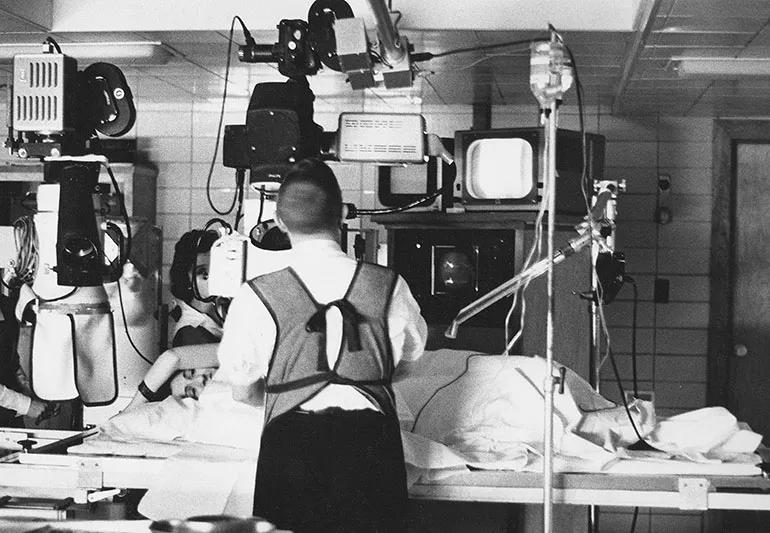 F. Mason Sones, MD, discovered moving cine-coronary angiography